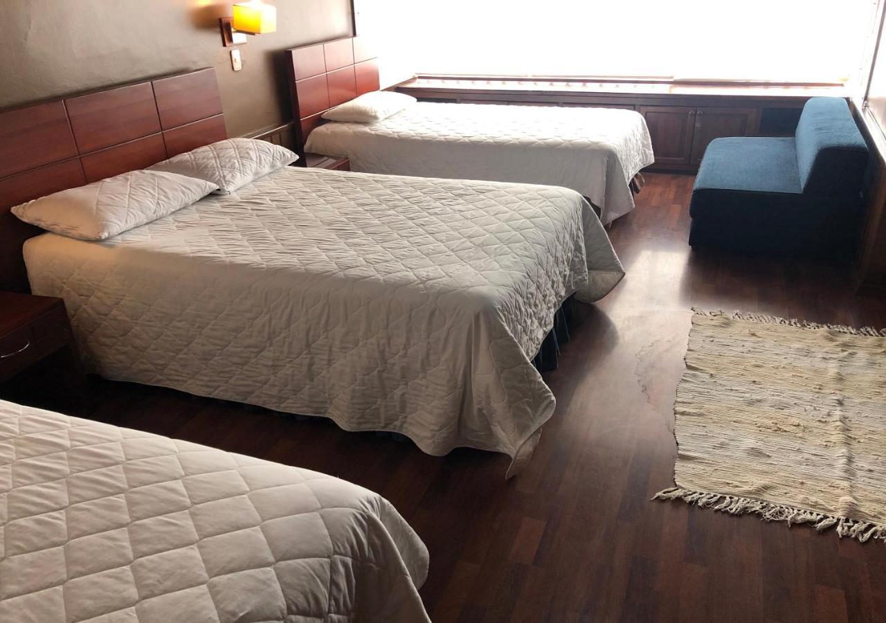 Filatelia Suites&Travel Quito Camera foto