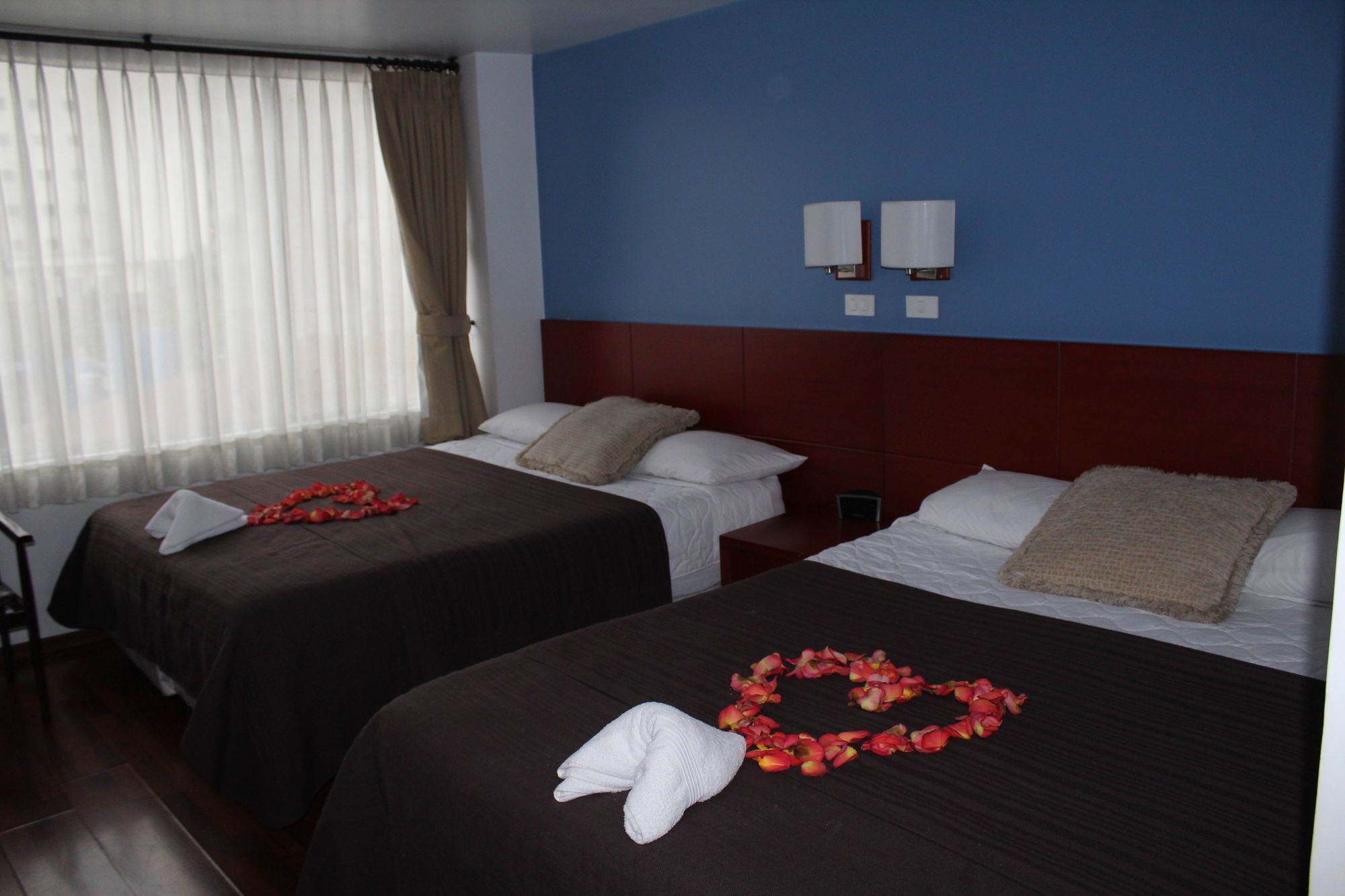 Filatelia Suites&Travel Quito Esterno foto